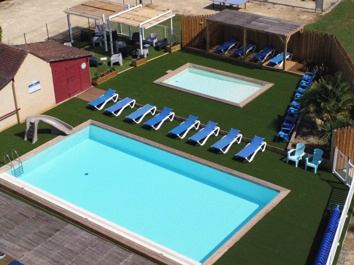 Mobil-Home Terrasse Semi-Couverte Limeuil Bagian luar foto